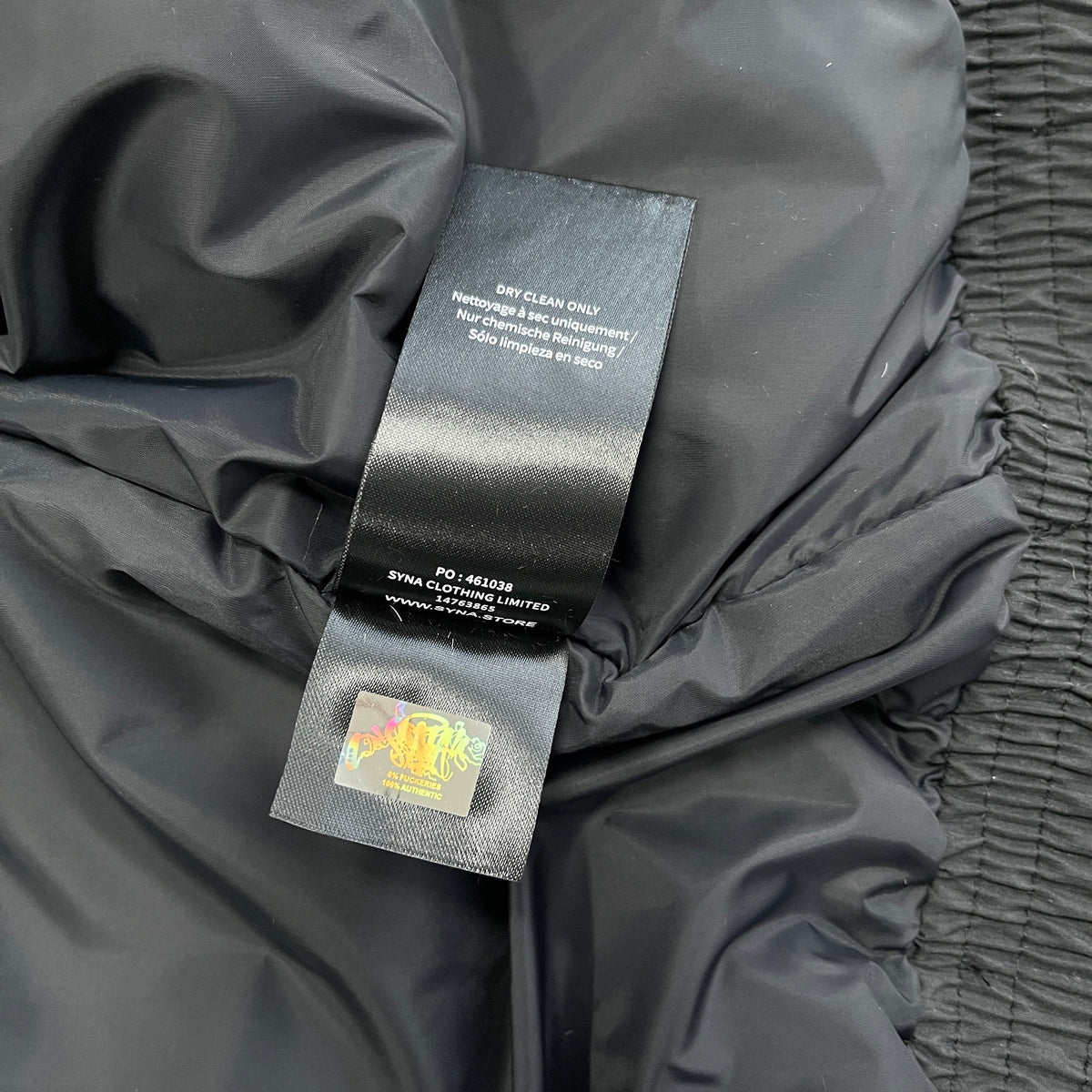 VAULT JACKET