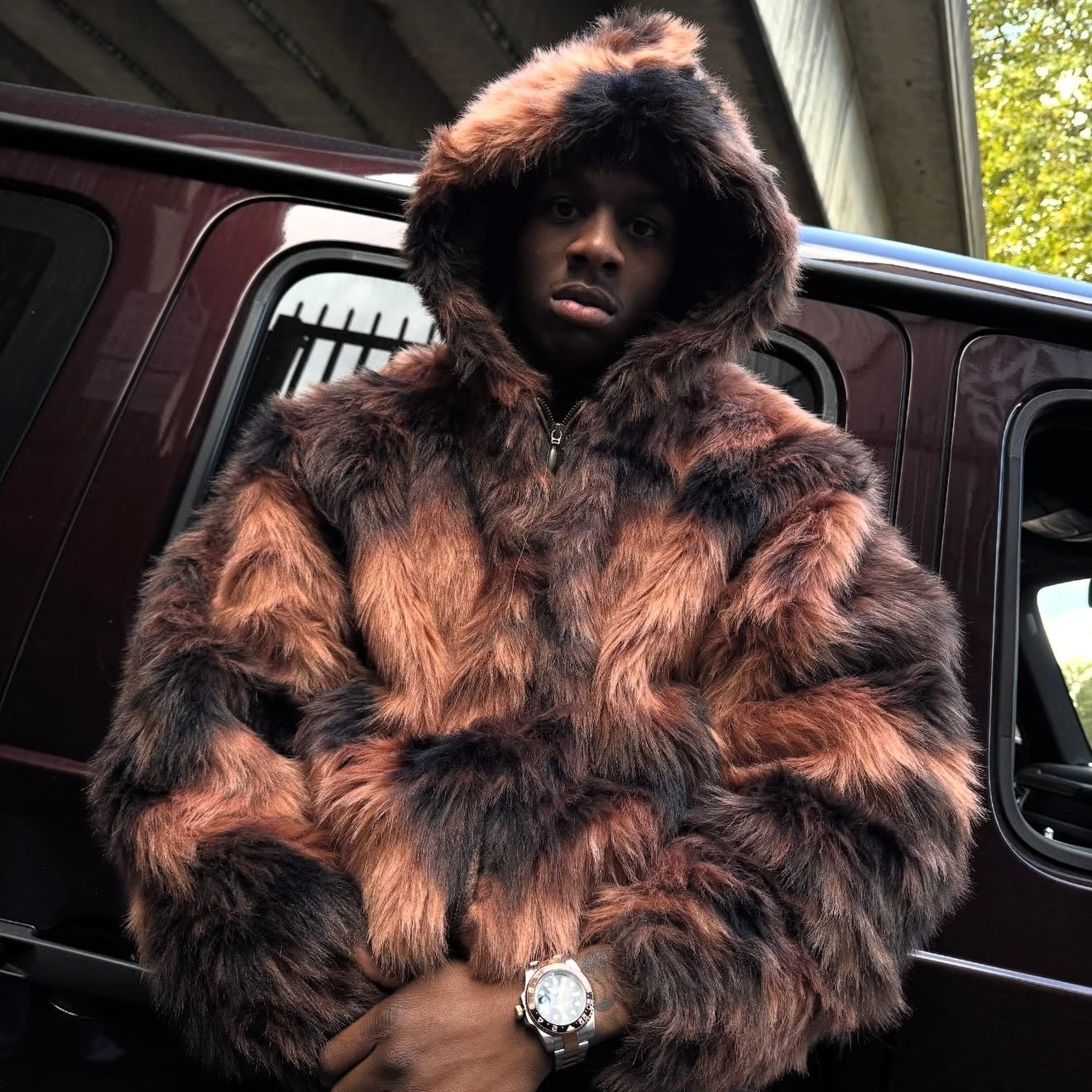 CORTEIZ DIAMOND HOODED FUR JACKET (BROWN)