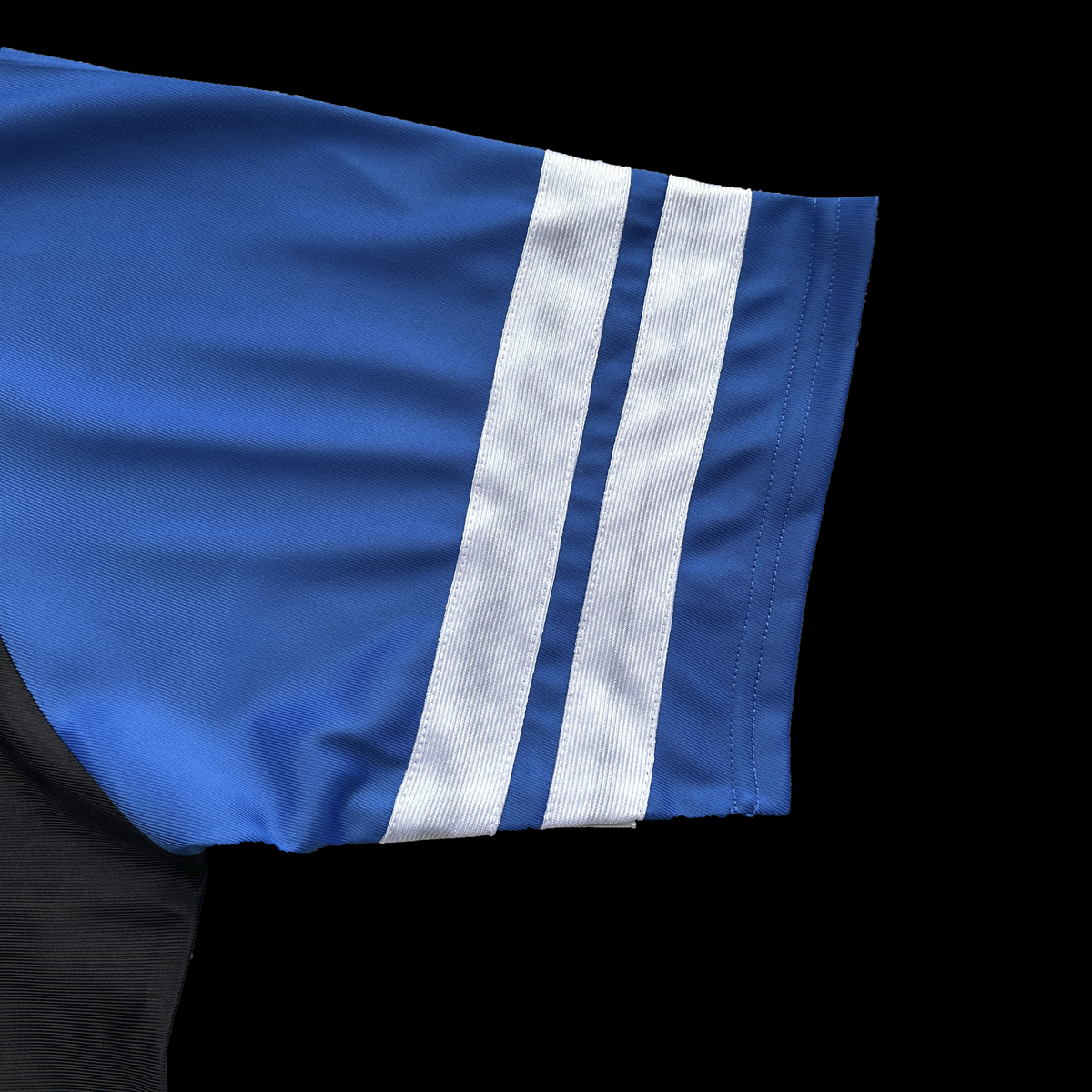DA MAGPIES JRESEY (BLUE)