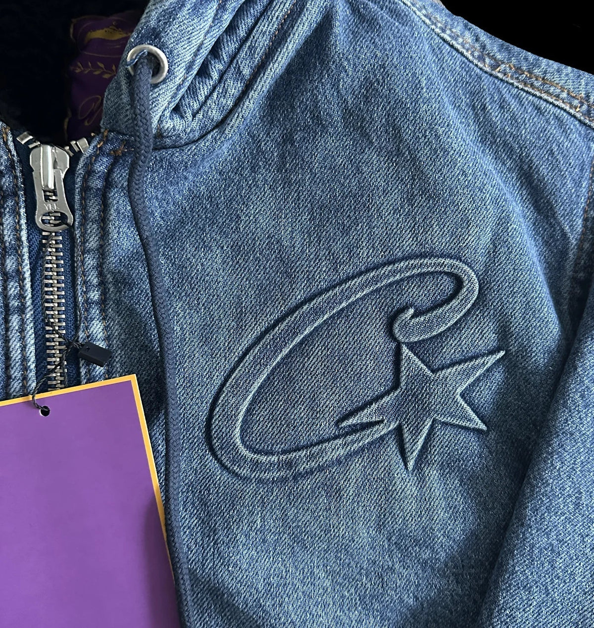 EMBOSSED C-STAR DENIM JACKET (BLUE)