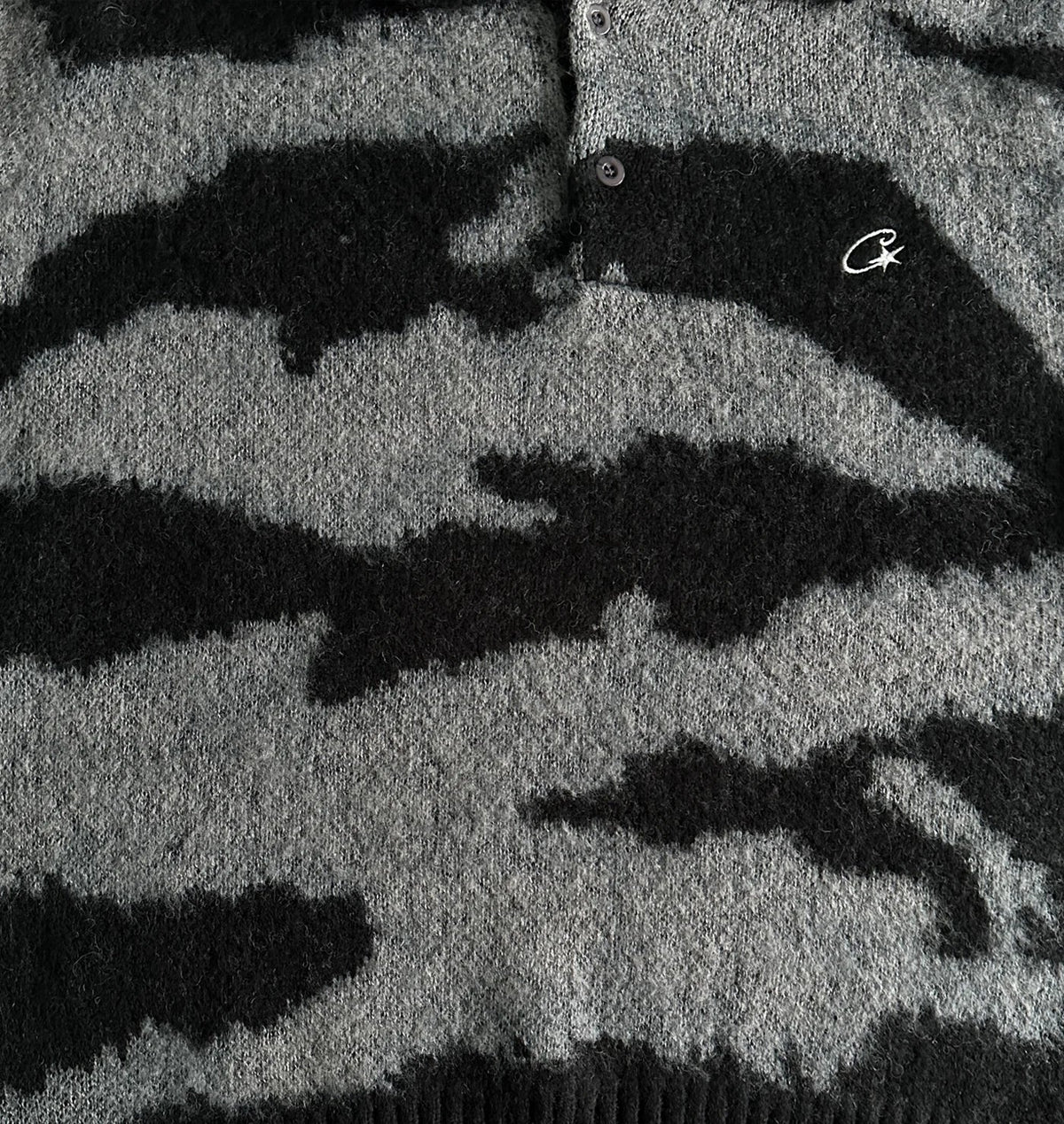 MOHAIR FUZZY COLLAR SWEATER (BLACK CAMO)