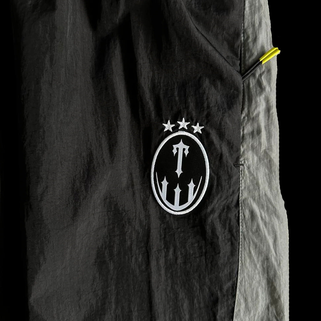 IRONGATE T CREST TRACKSUIT