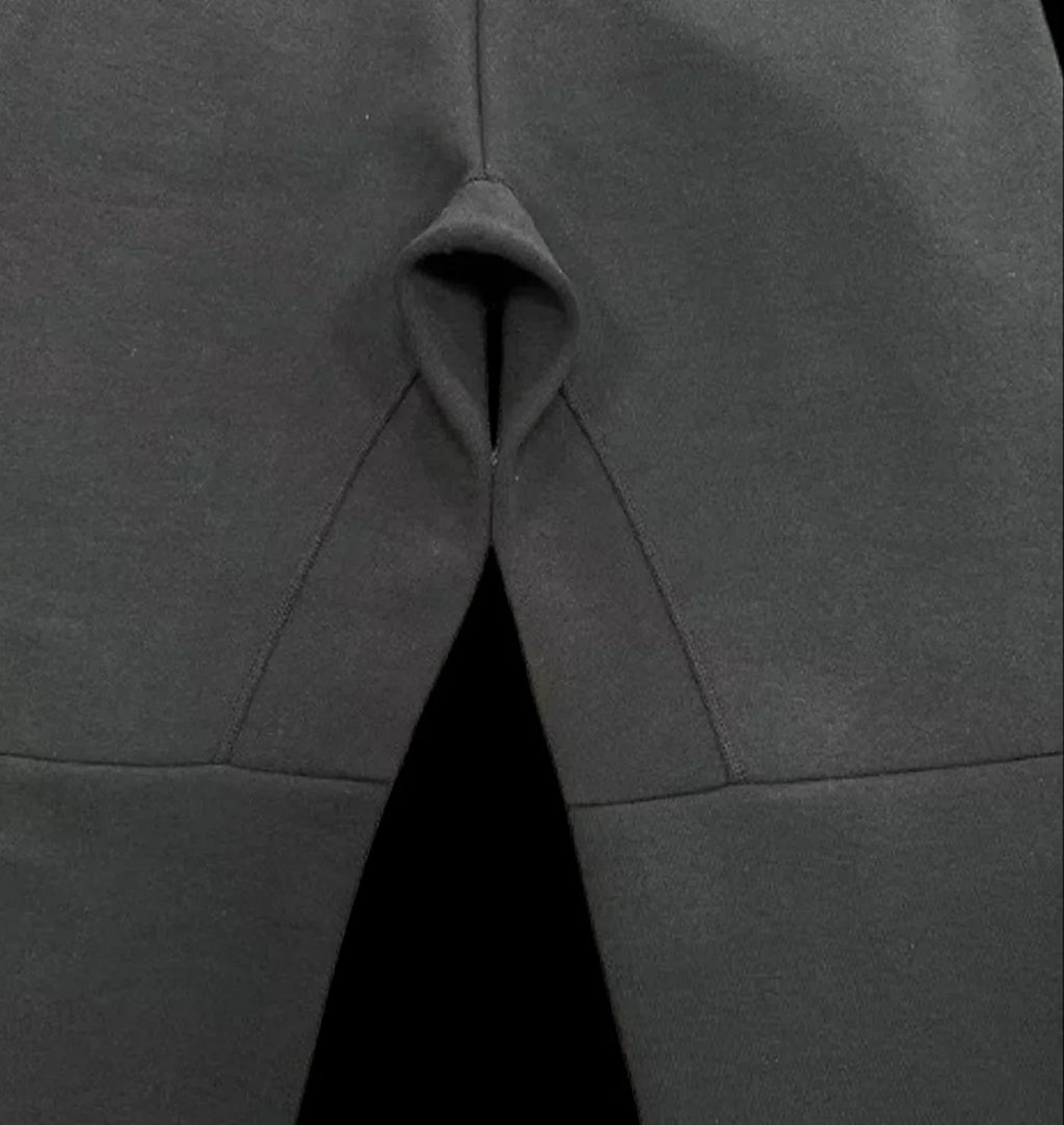 SYNA CENTRAL CEE X TECH FLEECE SET