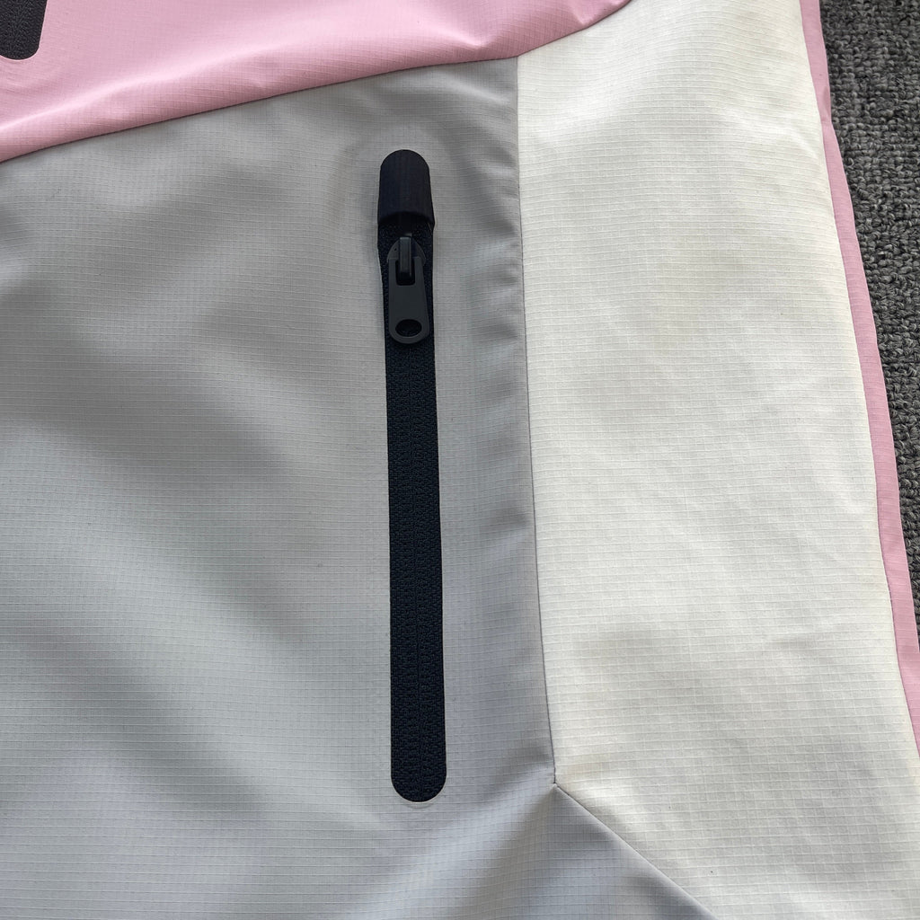 WORLD DYNAMIC TRACK JACKET - (GREY / PINK)