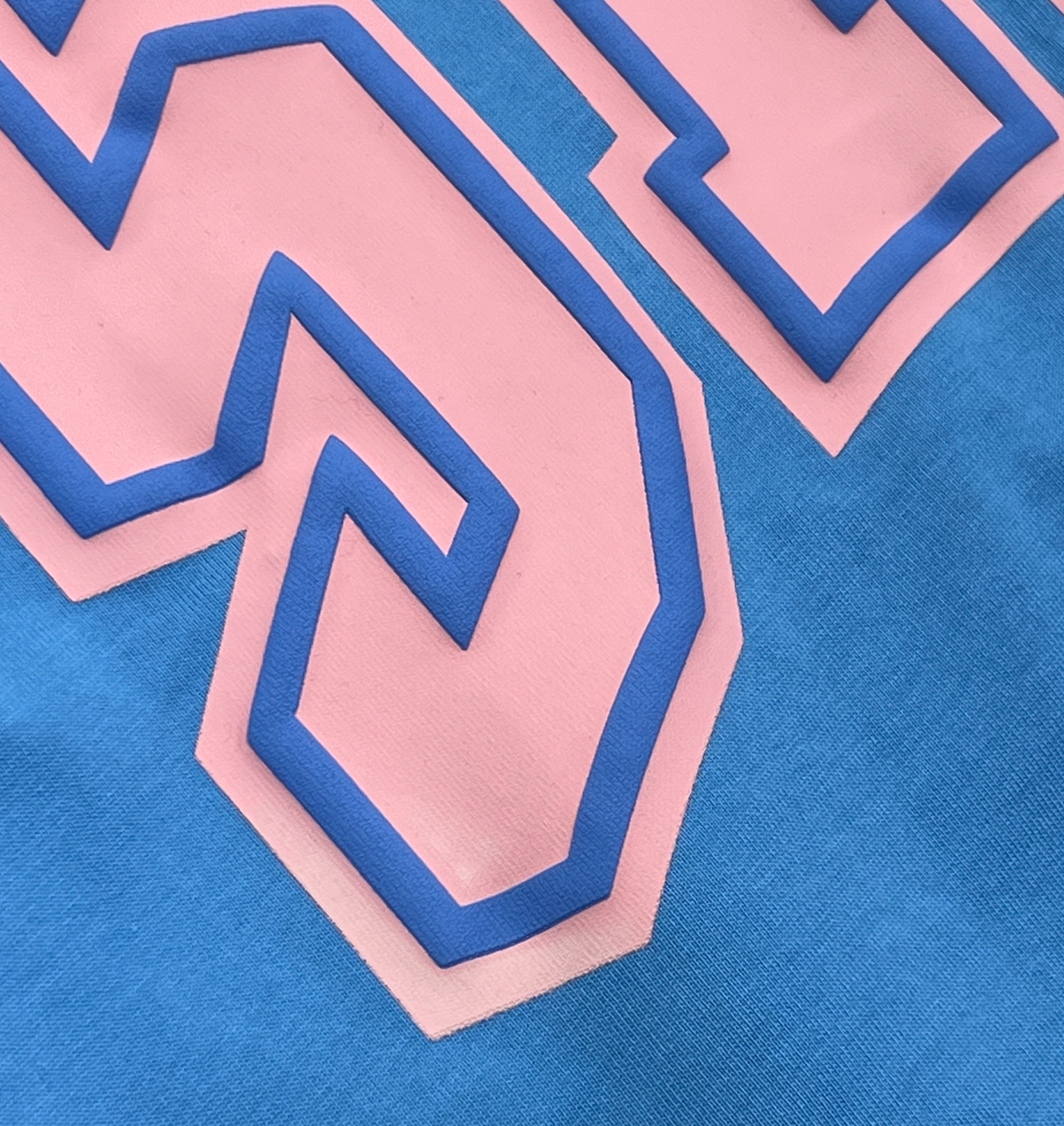 CORTEIZ COLLEGE TEE (BLUE/PINK)