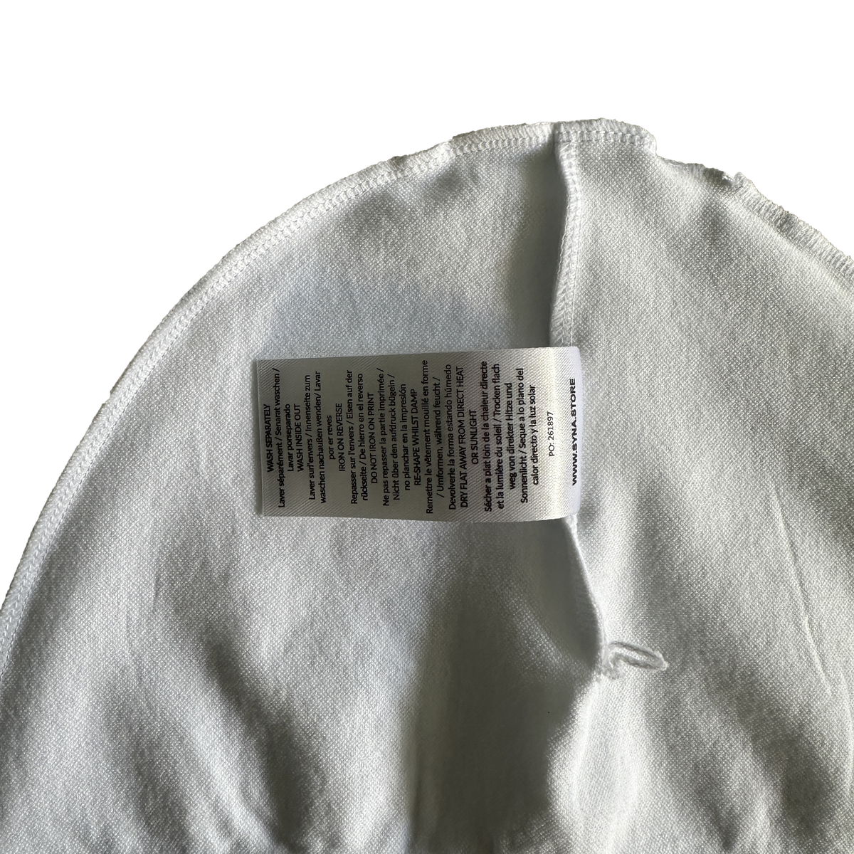 SYNA WORLD SKULL CAP BEANIE (WHITE)