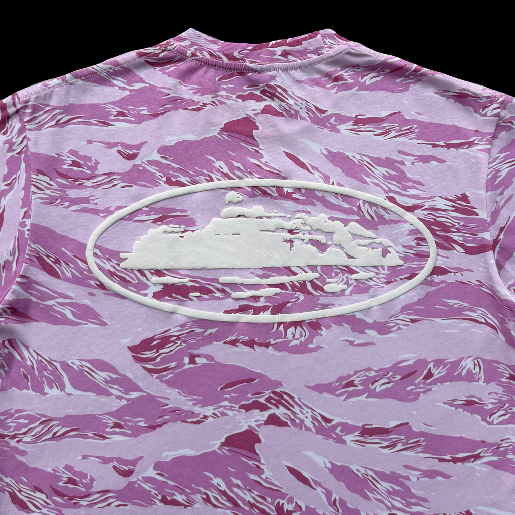 CORTEIZ ISLAND PUFF PRINT TEE