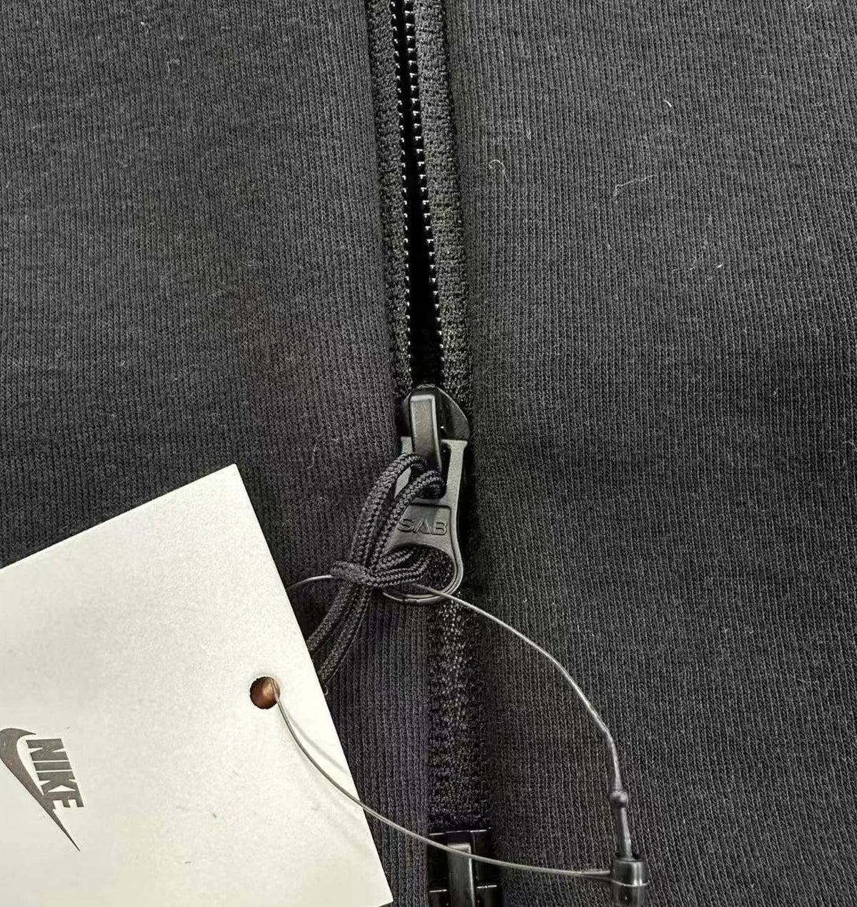 SYNA CENTRAL CEE X TECH FLEECE SET