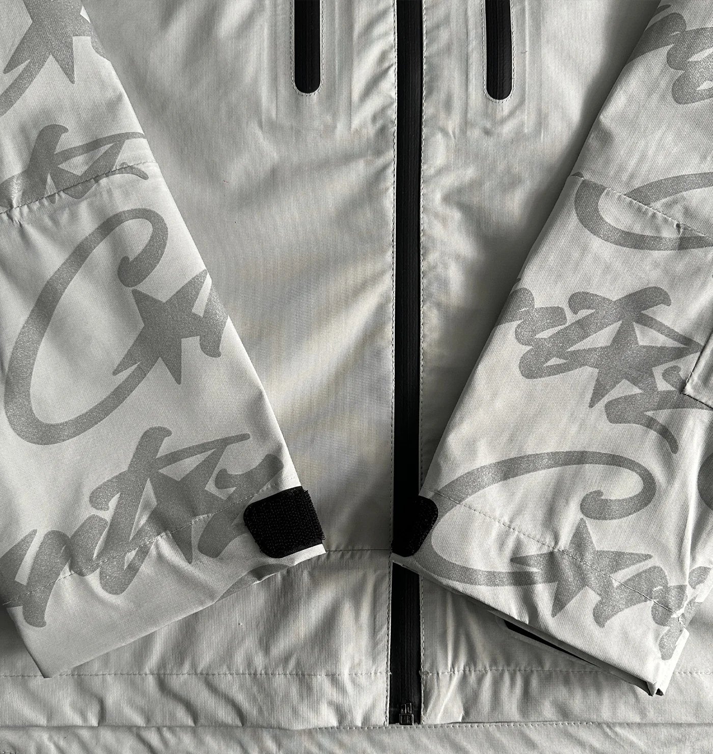 ELITEWORK WATERPROOF SHELL JACKET (PLATINUM)