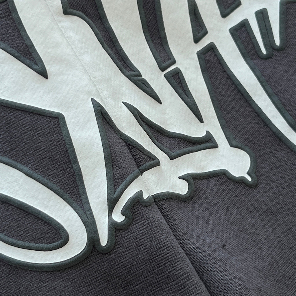 SYNA WORLD OG SYNA TRACKSUIT (DARK GREY)
