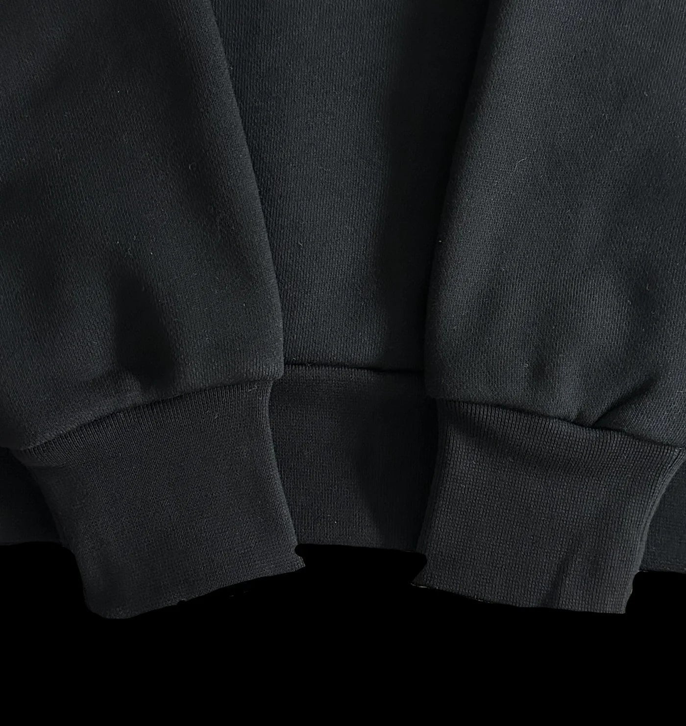 CREST PACK LOGO TRACKSUIT (BLACK)