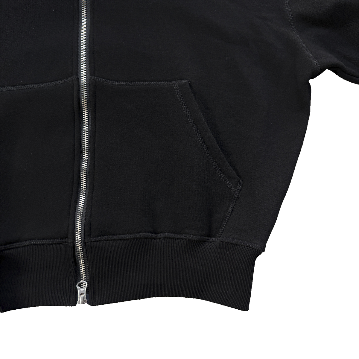 CORTEIZ LUNDUN STITCH ZIP HOODIE (BLACK)