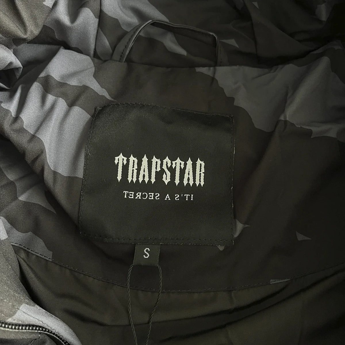 HYPERDRIVE TECHNICAL PUFFER (GREY CAMO)