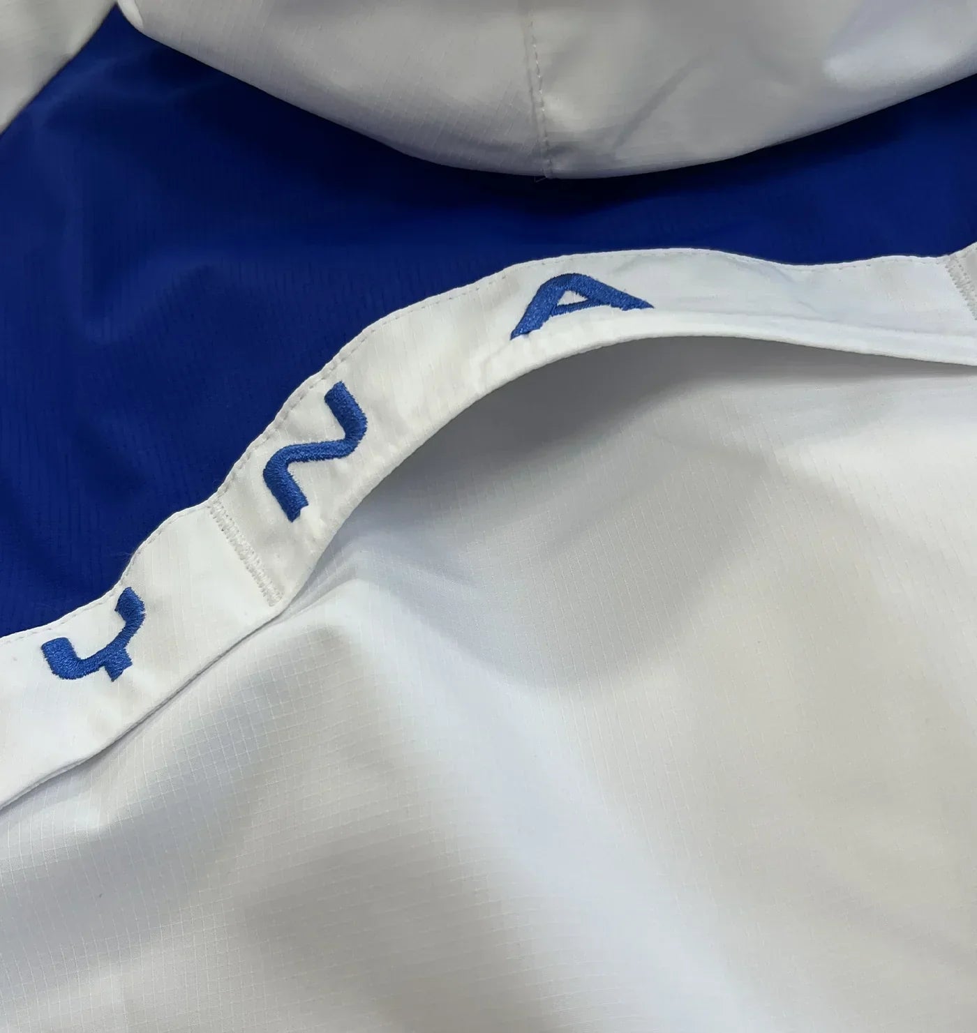 VORTEX WOVEN JACKET (WHITE/BLUE)