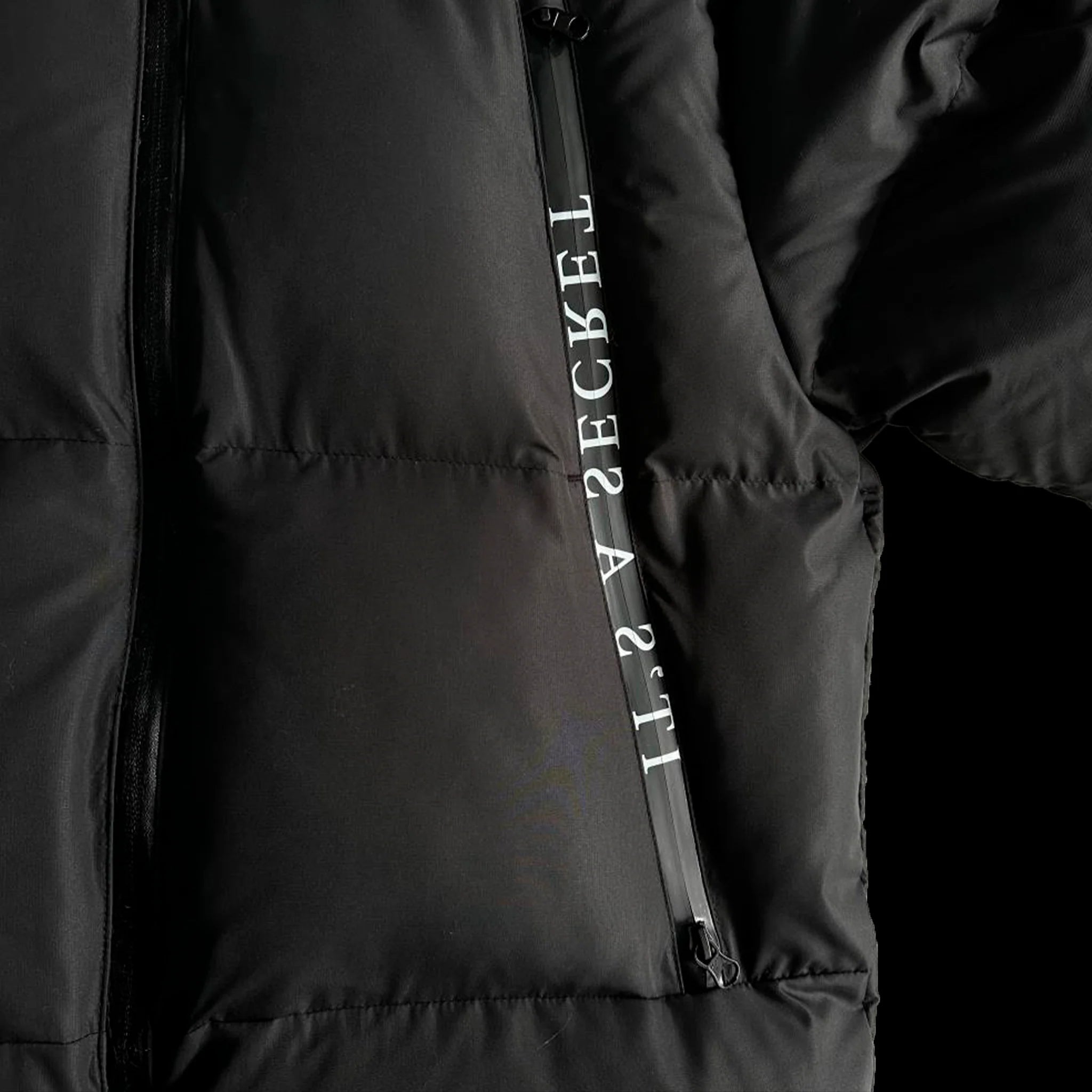 CORTEIZ IRONGATE COLLAR PUFFER JACKET