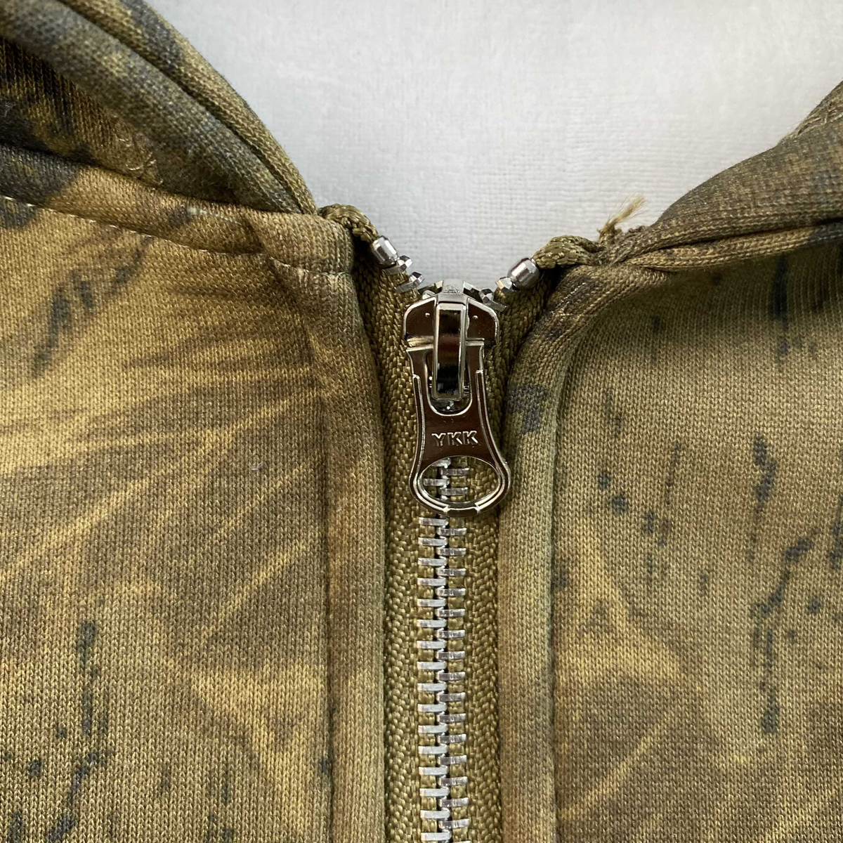 CORTEIZ ISLAND PUFF PRINT ZIP HOODIE (FOREST CAMO)